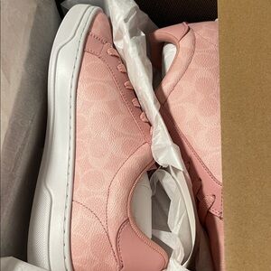 Coach High Line Sneaker In Signature Canvas - Powder Pink Petal New- NWT